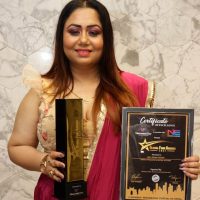 Eram Faridi receives Global Fame Awards 2022 in the Rising Producer category