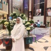 Fashion Designer Sanaa Khan Umra Pics Saudi Arabia