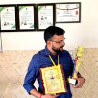 किसानों के “फसल मित्र” बने मनीष कुमार उपाध्याय